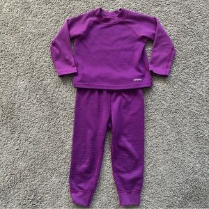 Patagonia—2 piece base layer set, purple, sz 3T